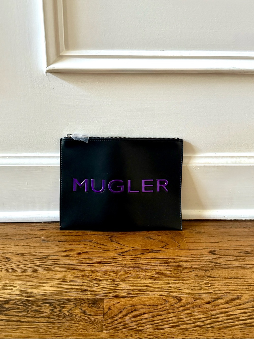 5 for $25 item 🌺 Mugler Cosmetic Pouch